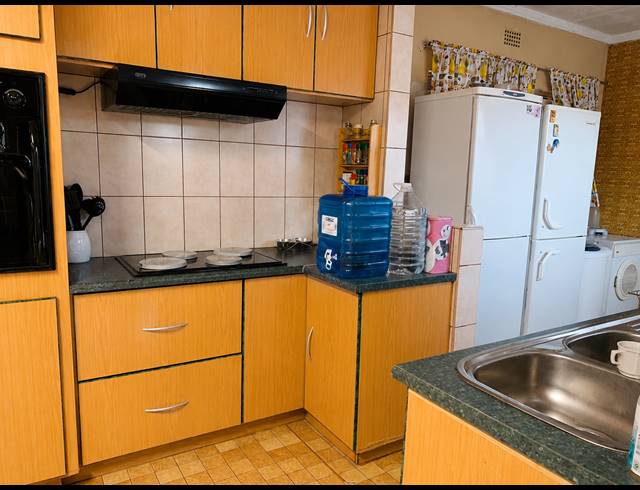 4 BEDROOM FREEHOLD FOR SALE IN VANDERBIJLPARK CE 2